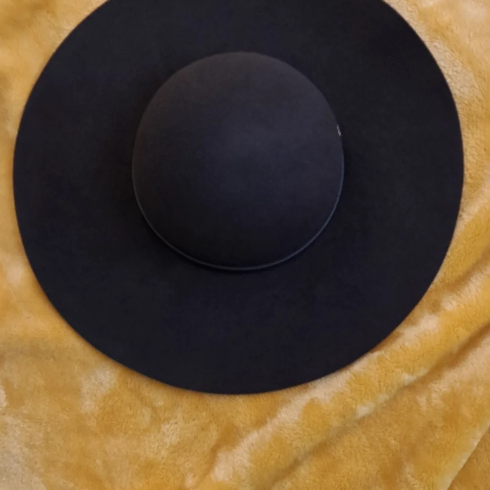 Tory Burch Wide Brim Felt Hat
